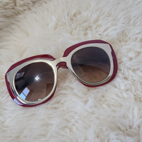 Dolce & Gabbana Red Gold Made In Italy Women Butterfly Oversized Dg6104 … main image 7